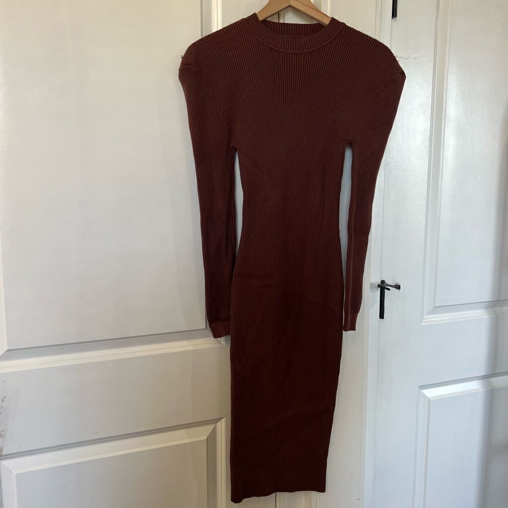 Fashion nova brown long sleeve maxi dress size medium women’s